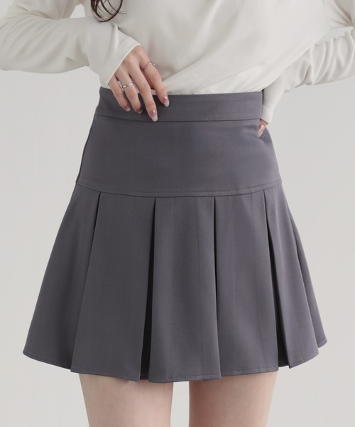 nouvellemoi（ヌーベルモイ）の「プリーツミニショートパンツ（その他パンツ・レディース・ブラウン/グレイッシュベージュ/ブラック/グレー・S/M/L）」の5枚目の写真