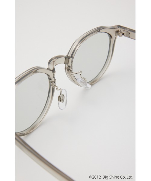 SLY（スライ）の「【noeyedia】CROWNPANTO EYEWEAR ノーアイディアクラウンパントアイウェア 春服 夏服（サングラス・レディース・グレー/ブラック/ブラウン・FREE）」の14枚目の写真