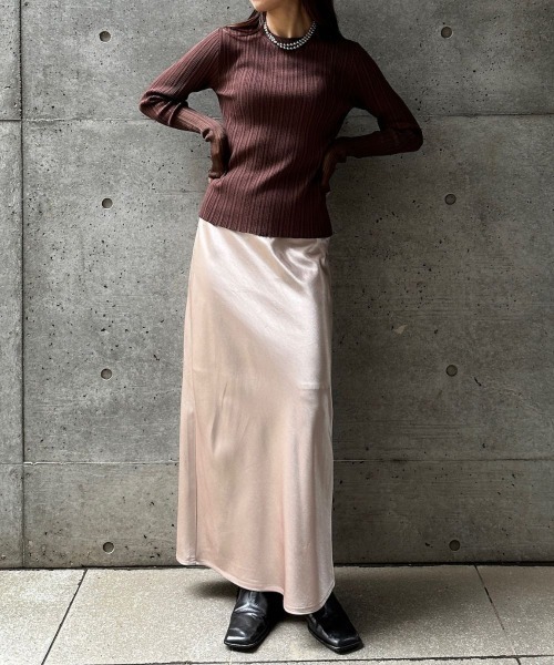 CIEL'AIR（シエルエアー）の「LINEN TOUCH RANDOM RIB PO（ﾘﾈﾝﾀｯﾁﾗﾝﾀﾞﾑﾘﾌﾞﾌﾟﾙｵｰﾊﾞｰ）（ニット/セーター・レディース・アイボリー/ブラウン・FREE）」の11枚目の写真