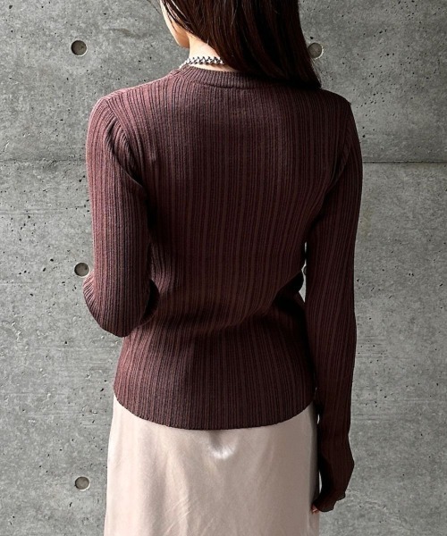CIEL'AIR（シエルエアー）の「LINEN TOUCH RANDOM RIB PO（ﾘﾈﾝﾀｯﾁﾗﾝﾀﾞﾑﾘﾌﾞﾌﾟﾙｵｰﾊﾞｰ）（ニット/セーター・レディース・アイボリー/ブラウン・FREE）」の9枚目の写真