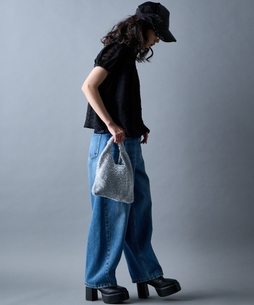 GEVS.（ジェイヴィス）の「パッチワークレースパフスリーブブラウス＜大きいサイズ有＞GEVS.（シャツ/ブラウス・レディース・オフホワイト/ブラック・M/L/LL/3L/4L/5L）」の7枚目の写真
