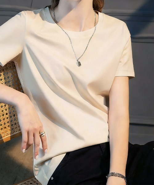 ONEP STAR(ワンピスター)の「クルーネックシンプルTシャツ(Tシャツ/カットソー・レディース・ホワイト/ベージュ/ブラック/グレー・MEDIUM/LARGE)」の4枚目の写真