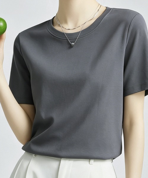 ONEP STAR(ワンピスター)の「クルーネックシンプルTシャツ(Tシャツ/カットソー・レディース・ホワイト/ベージュ/ブラック/グレー・MEDIUM/LARGE)」の16枚目の写真