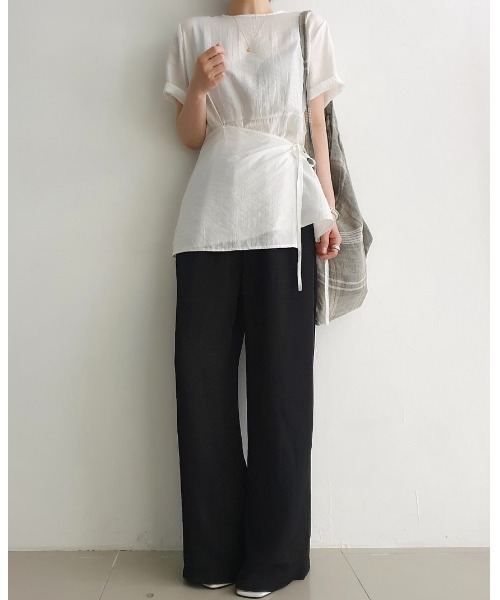Aelina(エリナ)の「フェイクレイヤードリボンTシャツトップス(Tシャツ/カットソー・レディース・ホワイト/ベージュ/ネイビー・FREE)」の11枚目の写真