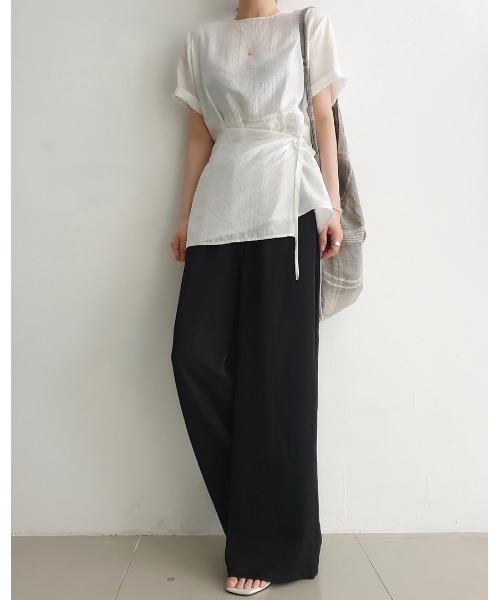 Aelina(エリナ)の「フェイクレイヤードリボンTシャツトップス(Tシャツ/カットソー・レディース・ホワイト/ベージュ/ネイビー・FREE)」の8枚目の写真