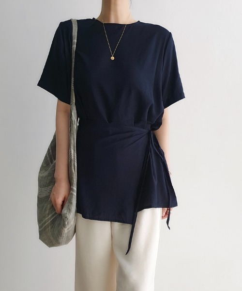 Aelina(エリナ)の「フェイクレイヤードリボンTシャツトップス(Tシャツ/カットソー・レディース・ホワイト/ベージュ/ネイビー・FREE)」の12枚目の写真