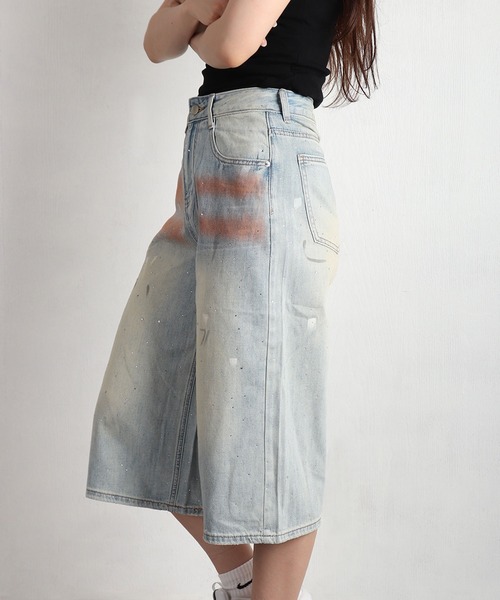 WESTSEA(ウエストシー)の「ラインストーン ワイドデニムショーツ レディース(デニムパンツ・レディース・ブルー・L/S/M)」の4枚目の写真