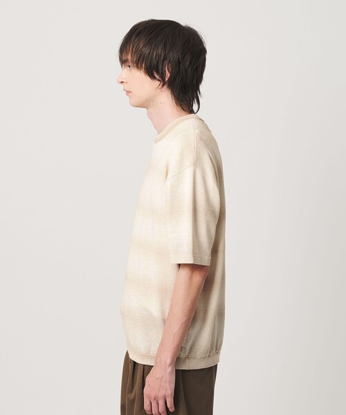 BEAUTY&YOUTH UNITED ARROWS(ビューティーアンドユースユナイテッドアローズ)の「シアー オンブレ ボーダー クルーネック Tシャツ ウォッシャブル(ニット/セーター・メンズ・ライトグレー/ベージュ・S/L/M/XL)」の7枚目の写真