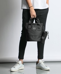 The DUFFER of ST.GEORGE（ザダファーオブセントジョージ）の「〔BLACK LABEL〕2WAY MINI ROUND BAG：2ウェイ仕様 ミニラウンドバッグ（トートバッグ）」