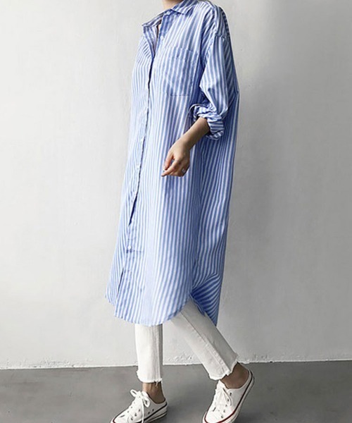Flugge(フラッジー)の「セミロングストライプシャツ(シャツ/ブラウス・レディース・ブルー/ブラック・LARGE/MEDIUM)」の4枚目の写真