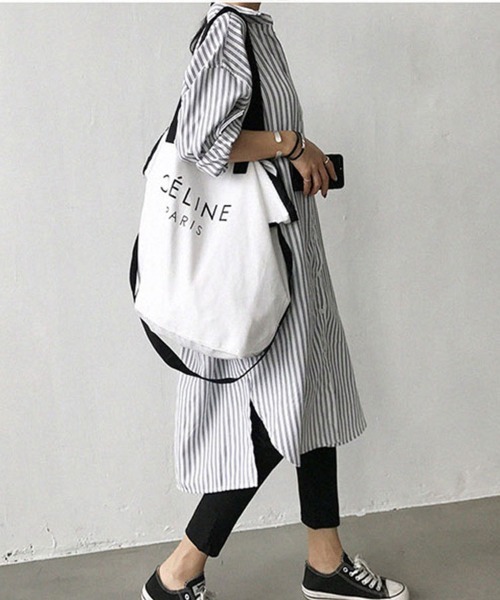 Flugge(フラッジー)の「セミロングストライプシャツ(シャツ/ブラウス・レディース・ブルー/ブラック・LARGE/MEDIUM)」の11枚目の写真