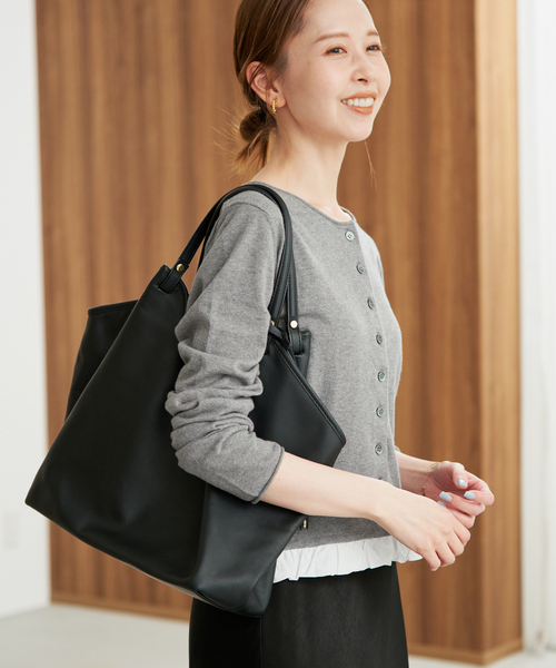 SLOBE IENA(スローブイエナ)の「《シリーズあり》コットンヤクヘムフリルカーディガン(カーディガン/ボレロ・レディース・アイボリー/チャコールグレー/ネイビー・FREE)」の9枚目の写真