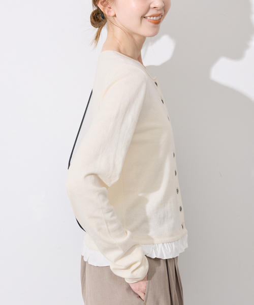 SLOBE IENA(スローブイエナ)の「《シリーズあり》コットンヤクヘムフリルカーディガン(カーディガン/ボレロ・レディース・アイボリー/チャコールグレー/ネイビー・FREE)」の18枚目の写真