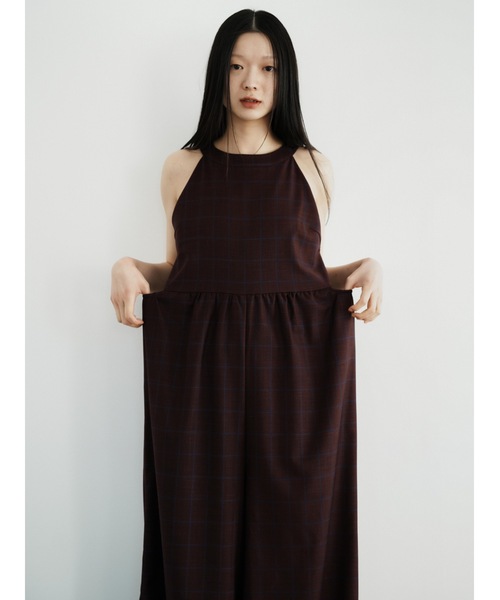 Katrin TOKYO(カトリーントーキョー)の「halter neck all-in-one(つなぎ/オールインワン・レディース・ボルドー/チャコールグレー・FREE/XS)」の20枚目の写真