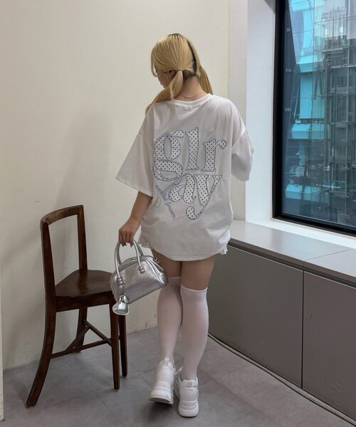 continuer de NICE CLAUP(コンティニューデナイスクラップ)の「ドットロゴBigT(Tシャツ/カットソー・レディース・ブラック/ピンク/オフホワイト・FREE)」の6枚目の写真