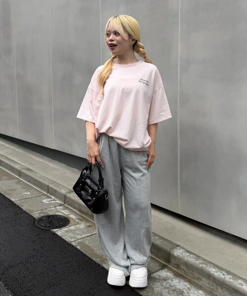 continuer de NICE CLAUP(コンティニューデナイスクラップ)の「ドットロゴBigT(Tシャツ/カットソー・レディース・ブラック/ピンク/オフホワイト・FREE)」の16枚目の写真