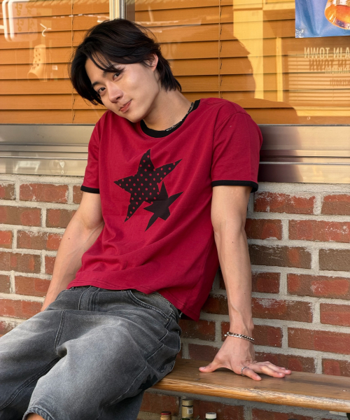 AMOU(アモウ)の「Two Star Ringer T-shirts RED(Tシャツ/カットソー・レディース・その他・W/3/2)」の7枚目の写真