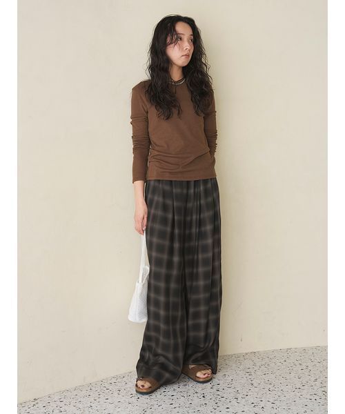 emmi(エミ)の「【emmi×Plax(TM)】クルーネックカットソー(Tシャツ/カットソー・レディース・ホワイト/ライム/ブラウン・F)」の12枚目の写真