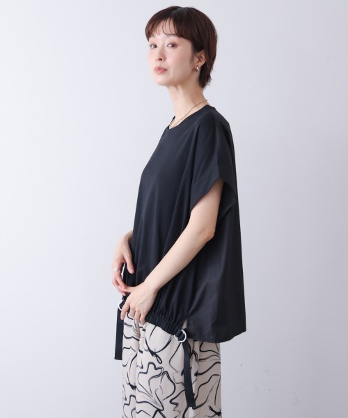 Bou Jeloud(ブージュルード)の「ドロストヘムタックプルオーバー(Tシャツ/カットソー・レディース・グレー/ブラック/レッド・FREE)」の10枚目の写真