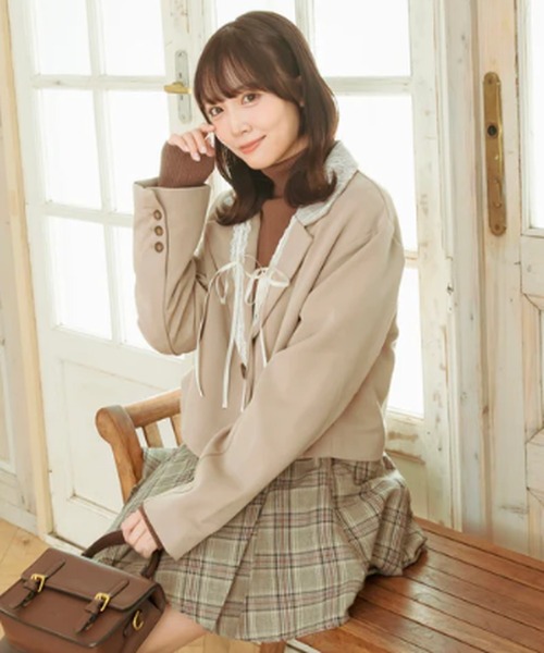 amr.(アムレ)の「レーステーラードジャケット(テーラードジャケット・レディース・ベージュ・FREE)」の15枚目の写真