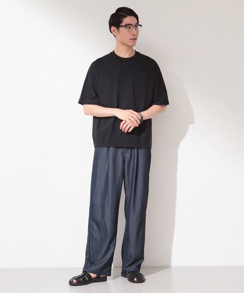 THE SHOP TK (ザ ショップ ティーケー )の「【ゆったりシルエット】前後切り替え 半袖Tシャツ(Tシャツ/カットソー・メンズ・オフホワイト/ブラック・03/04/02)」の9枚目の写真