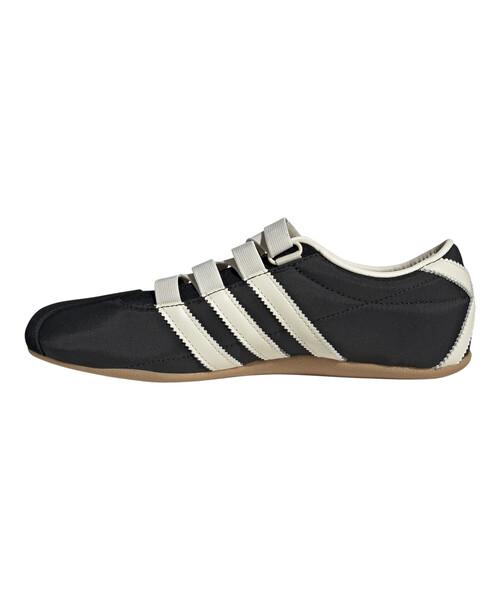 adidas(アディダス)の「adidas/アディダス TOKYO MJ W 【23-24.5cm】限定展開 / トーキョーメリージェーン(スニーカー・レディース・ブラック/オフホワイト・24.0cm/23.5cm/24.5cm/23.0cm)」の6枚目の写真