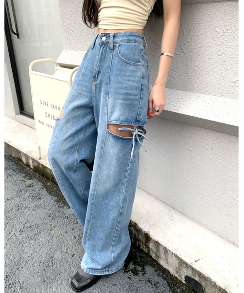 SHEENA(シーナ)の「サイドカットアウトデニムワイドパンツ(デニムパンツ・レディース・グレー/ブルー・L/S/M)」の1枚目の写真
