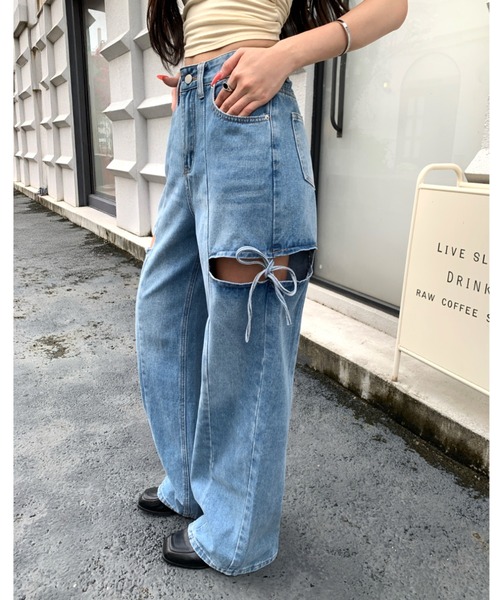 SHEENA(シーナ)の「サイドカットアウトデニムワイドパンツ(デニムパンツ・レディース・グレー/ブルー・L/S/M)」の10枚目の写真