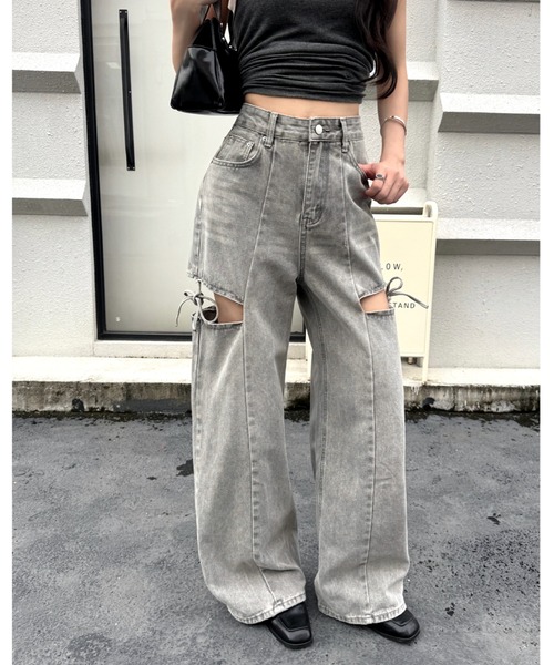 SHEENA(シーナ)の「サイドカットアウトデニムワイドパンツ(デニムパンツ・レディース・グレー/ブルー・L/S/M)」の12枚目の写真