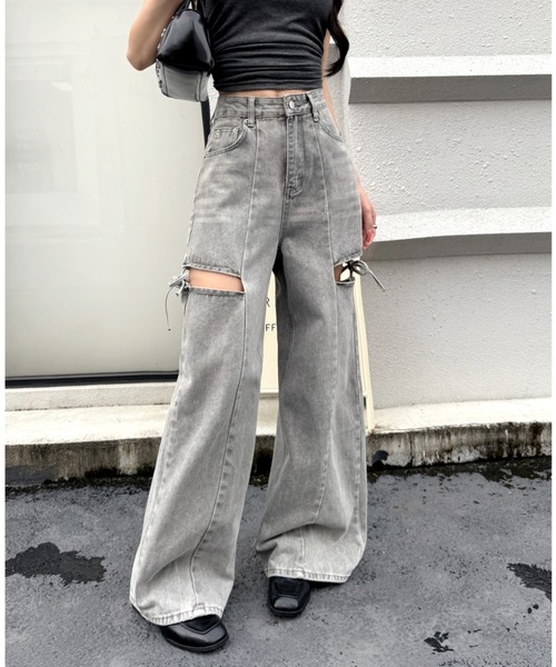 SHEENA(シーナ)の「サイドカットアウトデニムワイドパンツ(デニムパンツ・レディース・グレー/ブルー・L/S/M)」の13枚目の写真