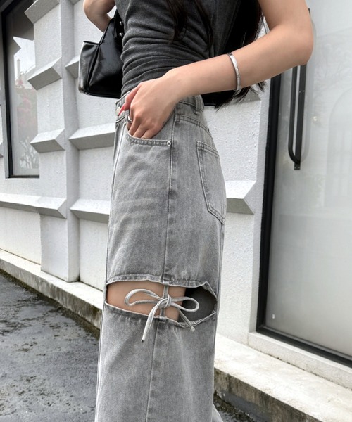 SHEENA(シーナ)の「サイドカットアウトデニムワイドパンツ(デニムパンツ・レディース・グレー/ブルー・L/S/M)」の17枚目の写真