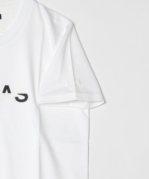 TATRAS(タトラス)の「TATRAS(タトラス) ANIEL(Tシャツ/カットソー・レディース・ブラック/ホワイト・2/3)」の3枚目の写真