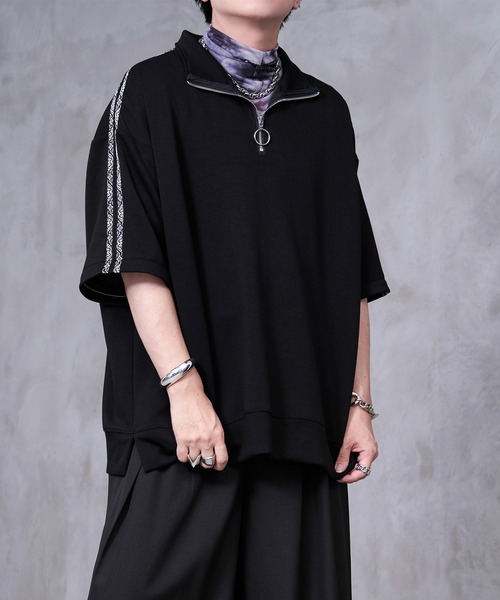 Ellno Loset(エルノロゼット)の「【Ryoooコラボ】2way刺繍ラインハーフジッププルオーバー(Tシャツ/カットソー・メンズ・ブラック/パープル・SMALL/MEDIUM/LARGE)」の10枚目の写真