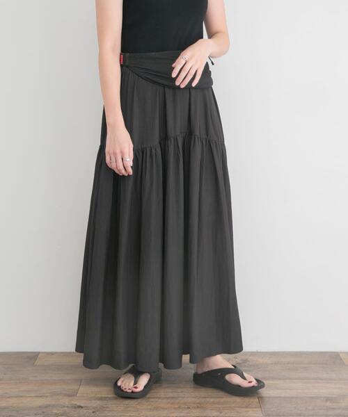 ITEMS URBANRESEARCH（アイテムズ アーバンリサーチ）の「ノースリーブドッキングワンピース（ワンピース・レディース・ベージュ/カーキ/ブラック・FREE）」の7枚目の写真