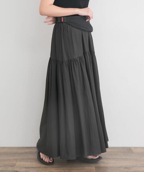 ITEMS URBANRESEARCH（アイテムズ アーバンリサーチ）の「ノースリーブドッキングワンピース（ワンピース・レディース・ベージュ/カーキ/ブラック・FREE）」の8枚目の写真