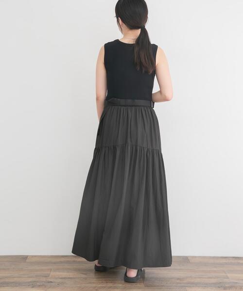 ITEMS URBANRESEARCH（アイテムズ アーバンリサーチ）の「ノースリーブドッキングワンピース（ワンピース・レディース・ベージュ/カーキ/ブラック・FREE）」の9枚目の写真
