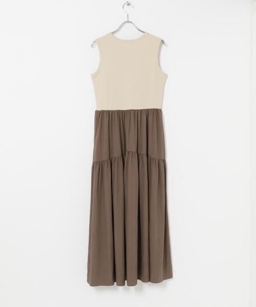 ITEMS URBANRESEARCH（アイテムズ アーバンリサーチ）の「ノースリーブドッキングワンピース（ワンピース・レディース・ベージュ/カーキ/ブラック・FREE）」の19枚目の写真