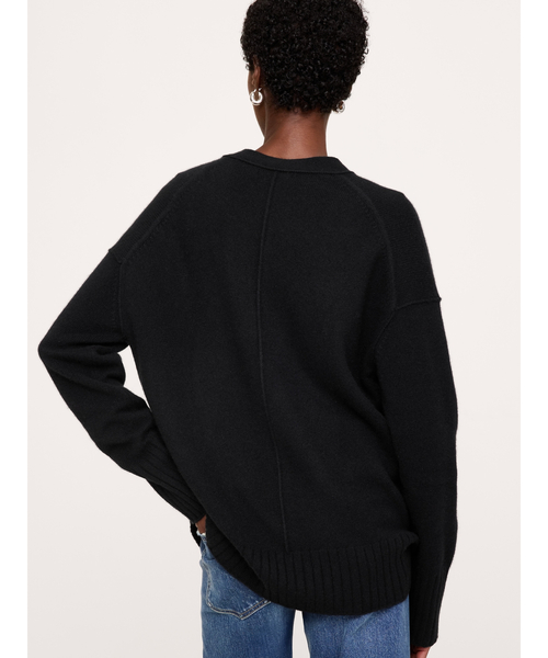 Banana Republic（バナナリパブリック）の「LS CASHMERE OVERSIZED BF CARDIGAN（ニット/セーター・レディース・ブラック/その他・L/XS/M/S）」の3枚目の写真
