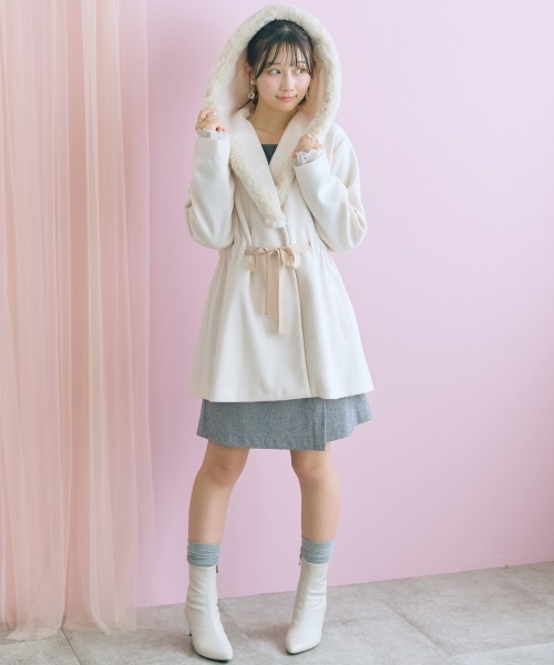 marun(マルン)の「<大きいサイズ>ビッグショールカラートッパーコート marun(その他アウター・レディース・ブラック/アイボリー・L/3L/LL/5L/4L)」の18枚目の写真
