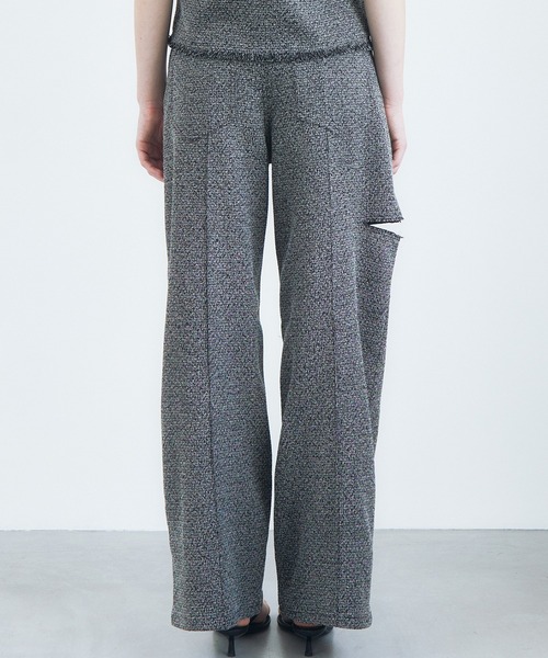 LE CIEL BLEU(ルシェルブルー)の「ツイードV-ウエストパンツ / Tweed V-Waist Pants(その他パンツ・レディース・ブルー/ブラック・36/34/38)」の6枚目の写真