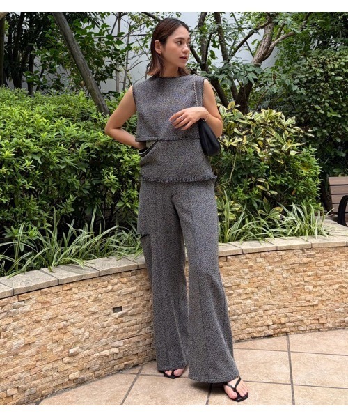 LE CIEL BLEU(ルシェルブルー)の「ツイードV-ウエストパンツ / Tweed V-Waist Pants(その他パンツ・レディース・ブルー/ブラック・36/34/38)」の12枚目の写真