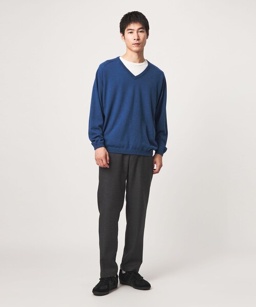 green label relaxing（グリーンレーベルリラクシング）の「ウール サドル Vネック ニット（ニット/セーター・メンズ・ダークグレー/ロイヤルブルー・S/M/L/XL）」の18枚目の写真