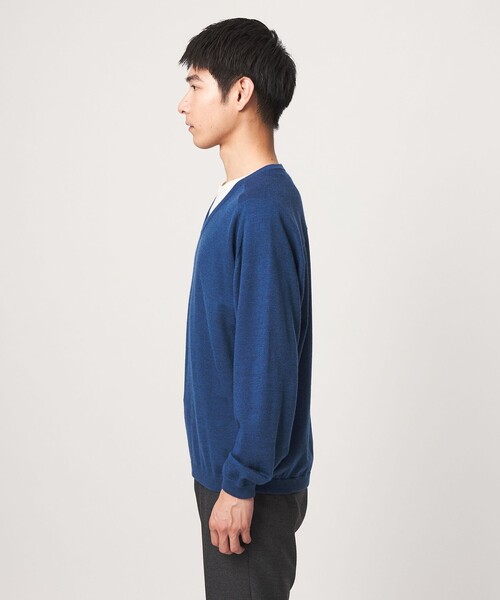 green label relaxing（グリーンレーベルリラクシング）の「ウール サドル Vネック ニット（ニット/セーター・メンズ・ダークグレー/ロイヤルブルー・S/M/L/XL）」の13枚目の写真
