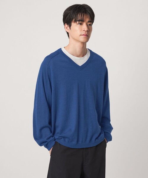 green label relaxing（グリーンレーベルリラクシング）の「ウール サドル Vネック ニット（ニット/セーター・メンズ・ダークグレー/ロイヤルブルー・S/M/L/XL）」の8枚目の写真