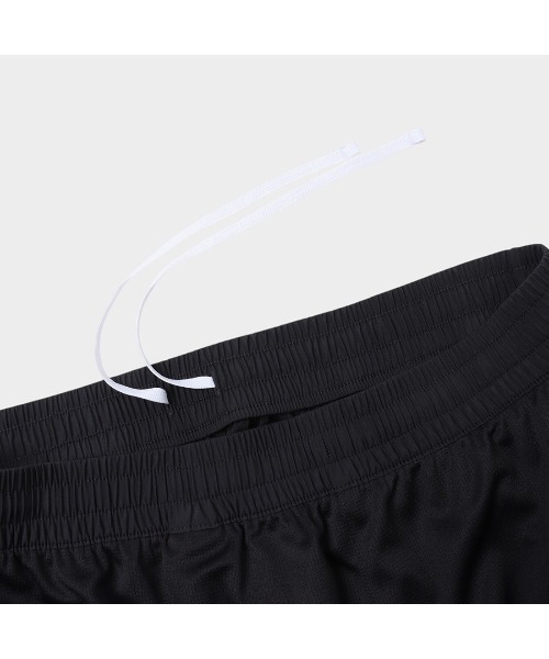 Reebok(リーボック)の「トレイン ショーツ(その他パンツ・レディース・ブラック・LARGE/MEDIUM/SMALL/X-SMALL)」の7枚目の写真