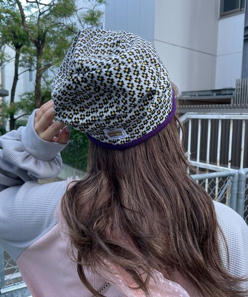 HELLO.SANFRANCISCO(ハローサンフランシスコ)の「【HELLO.SANFRANCISCO】花柄リブビーニー(ニットキャップ/ビーニー・レディース・グリーン/ブラック・ONE SIZE)」の6枚目の写真