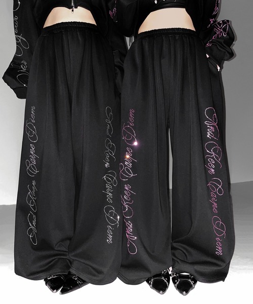me+em select（ミームセレクト）の「【 セットアップ可能 】ラインストーンロゴワイドスウェットパンツ ／ Rhine stone logo wide sweatpants（スウェットパンツ・レディース・ブラック系1/ブラック・FREE）」の11枚目の写真