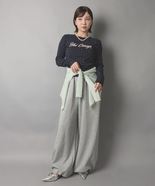 SPINNS(スピンズ)の「長袖カットソー/スタードットロゴ/韓国ガーリー(Tシャツ/カットソー・レディース・ネイビー/ミント/ブラウン/サックスブルー・ONESIZE)」の9枚目の写真