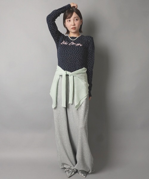 SPINNS(スピンズ)の「長袖カットソー/スタードットロゴ/韓国ガーリー(Tシャツ/カットソー・レディース・ネイビー/ミント/ブラウン/サックスブルー・ONESIZE)」の7枚目の写真