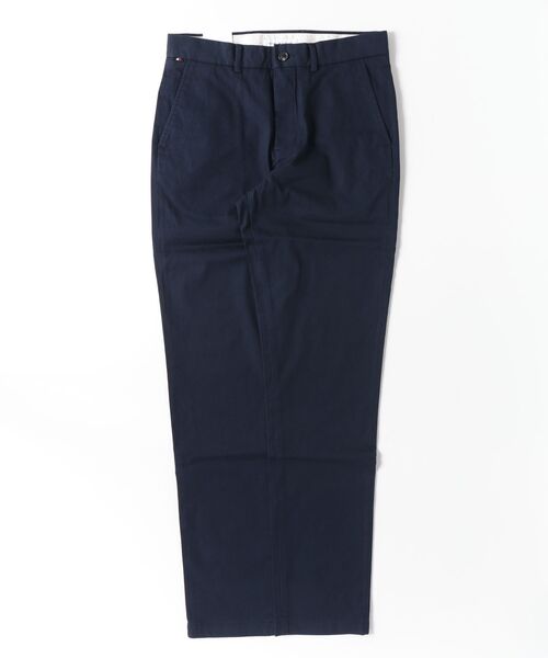 TOMMY HILFIGER(トミーヒルフィガー)の「デントン ストレートツイル チノパンツ(チノパンツ・メンズ・ブラック/ネイビー・30inch/34inch/36inch)」の2枚目の写真